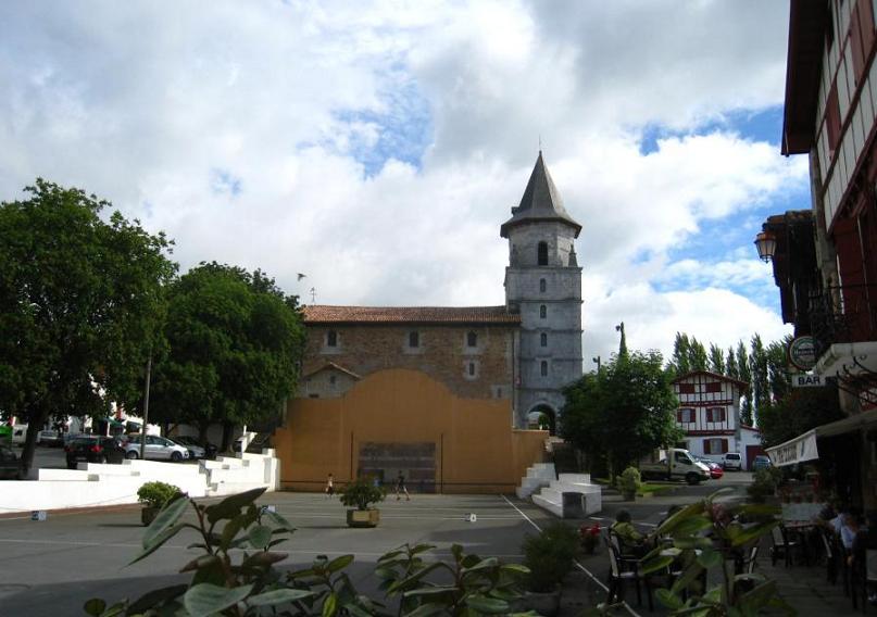 Fronton d`Ainhoa